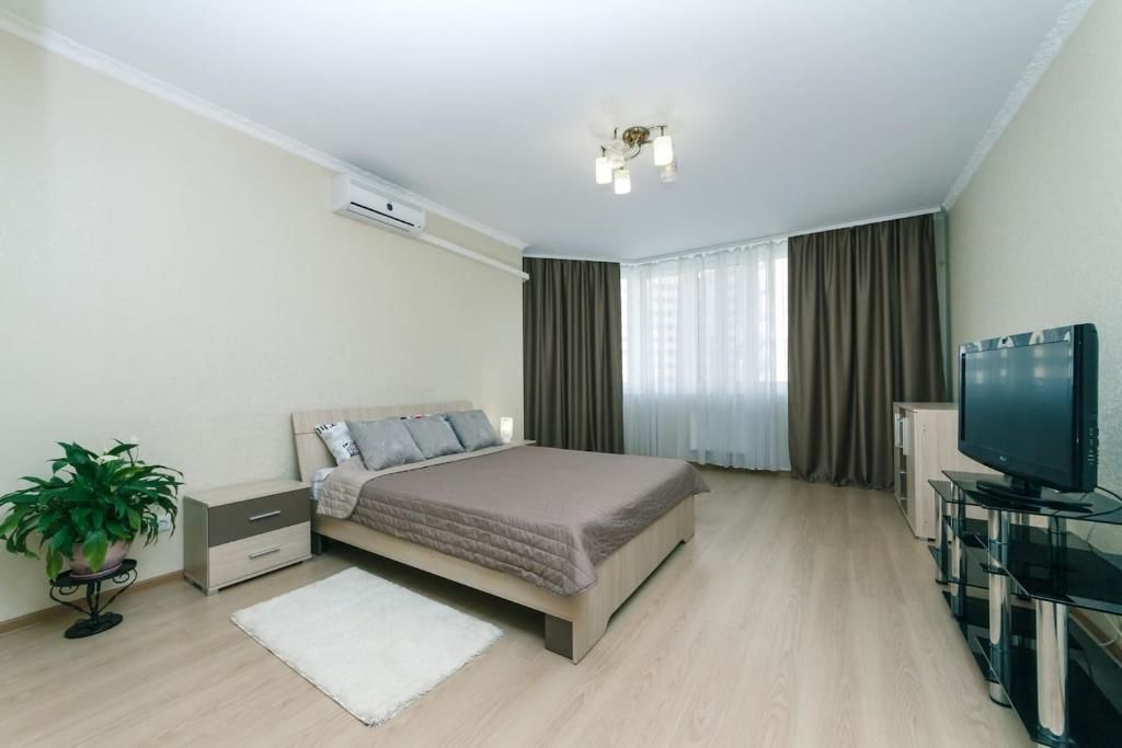 Апартаменты Spacious modern apartment on the Akhmatova street Киев